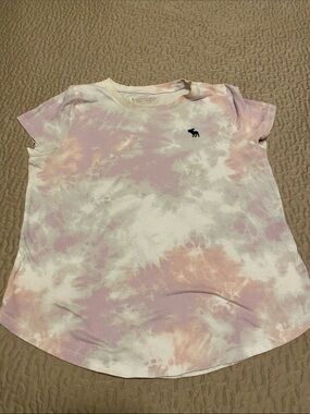 Abercrombie & Fitch Kids Tie-Dye Tee in Pink & Peach